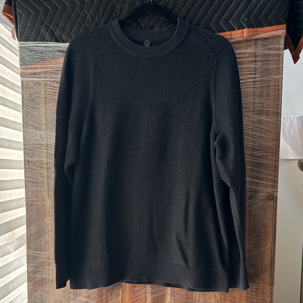 lululemon athletica Men's Knit Crewneck Sweater